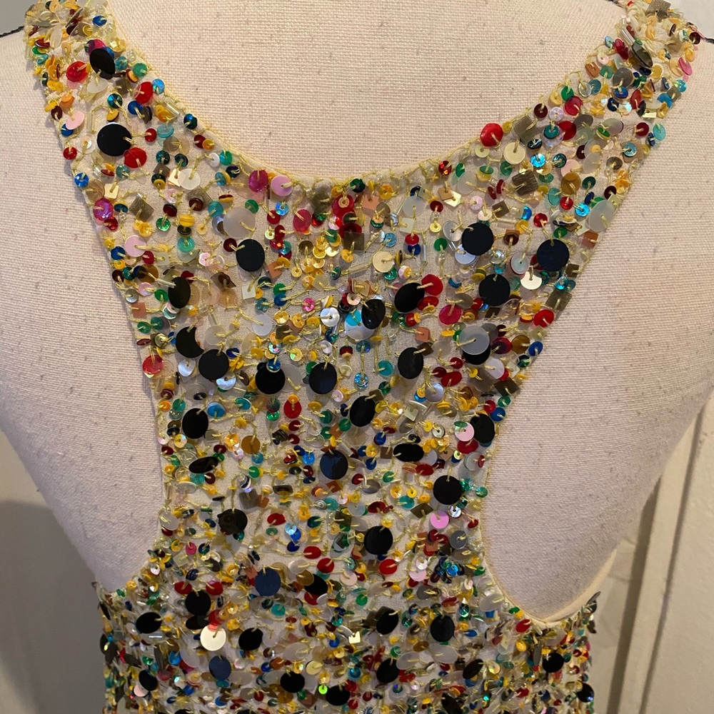 ASO SERENA VAN DER WOODSEN SEQUIN TANK -  Size 2 - Picture 6 of 11
